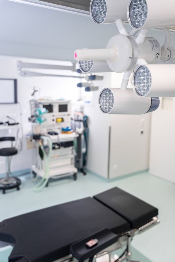 Ortho MAZ moderner Operationssaal in Reinach BL